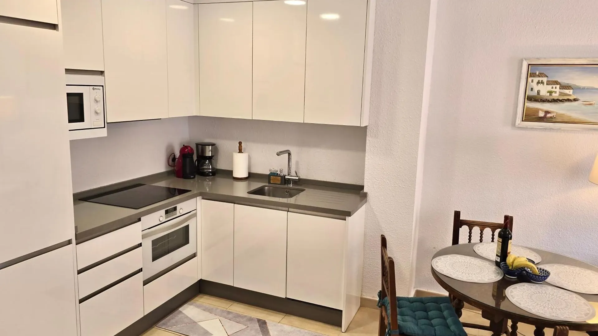 Fuengirola First Line Sea View Apartment